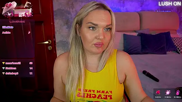 MissyMartinez online show from March 15, 8:10 pm