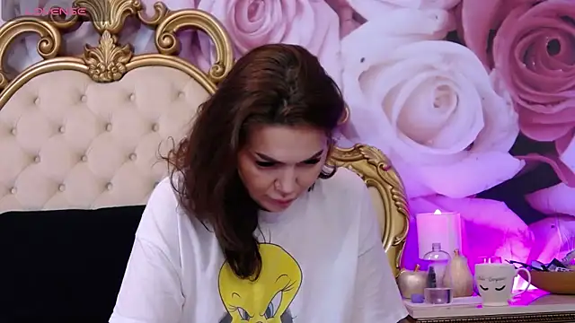 HessaHessy online show from October 7, 4:59 pm