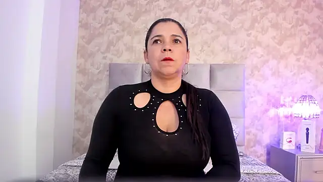 elizabeth coleman online show from February 2, 8:19 pm