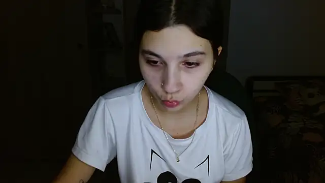 Snapshot of mia__lopez_ chatting on May 20, 1:45 am mia lopez online show from May 20, 1:45 am