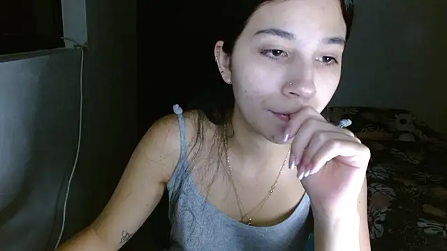 Snapshot of mia__lopez_ chatting on June 3, 2:47 am mia lopez online show from June 3, 2:47 am