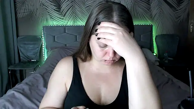 uliastar online show from October 22, 7:41 am