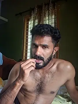 Snapshot of jithi007 chatting on July 6, 5:37 am jithi007 online show from July 6, 5:37 am