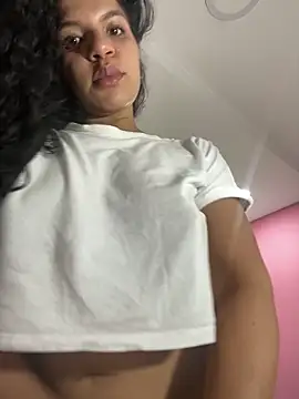 Snapshot of gatubelahot chatting on February 24, 1:13 am gatubelahot online show from February 24, 1:13 am