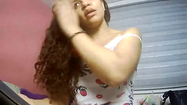 Snapshot of gatubelahot chatting on May 11, 12:33 pm gatubelahot online show from May 11, 12:33 pm