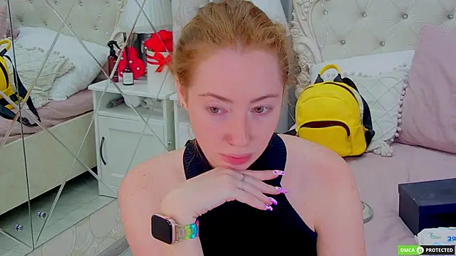 Snapshot of TinaBrook chatting on September 24, 3:32 am TinaBrook online show from September 24, 3:32 am