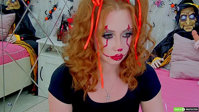 Snapshot of TinaBrook chatting on October 21, 6:36 am TinaBrook online show from October 21, 6:36 am