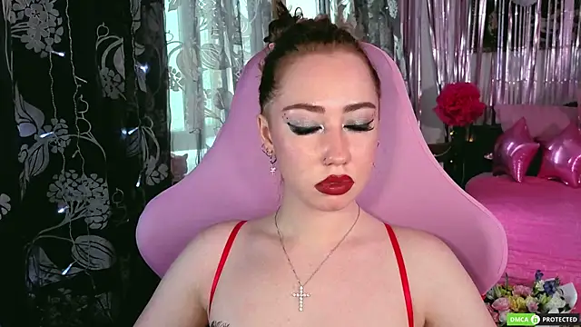 TinaBrook online show from June 23, 5:38 am