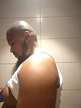 Snapshot of douksm chatting on February 25, 6:20 pm douksm online show from February 25, 6:20 pm