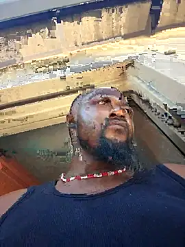 Snapshot of douksm chatting on February 7, 12:53 pm douksm online show from February 7, 12:53 pm