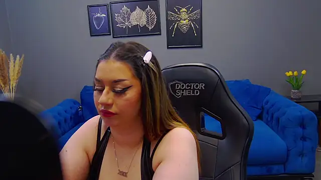 Katewalker  online show from January 18, 12:13 am