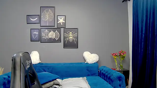 Katewalker  online show from March 20, 12:19 am