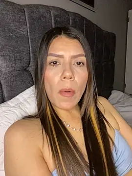 martina contreras online show from March 15, 4:07 am