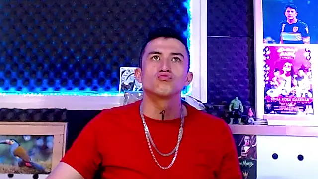 Darko0717 online show from February 19, 4:11 pm