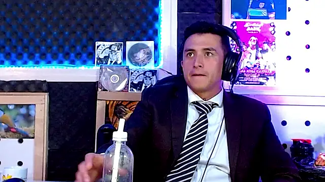 Darko0717 online show from March 4, 12:07 am