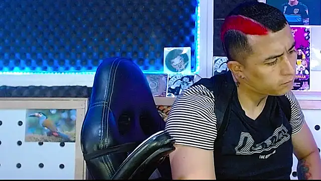 Darko0717 online show from March 21, 2:07 pm