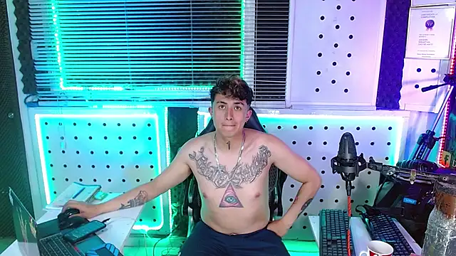 Darko0717 online show from September 25, 1:20 am