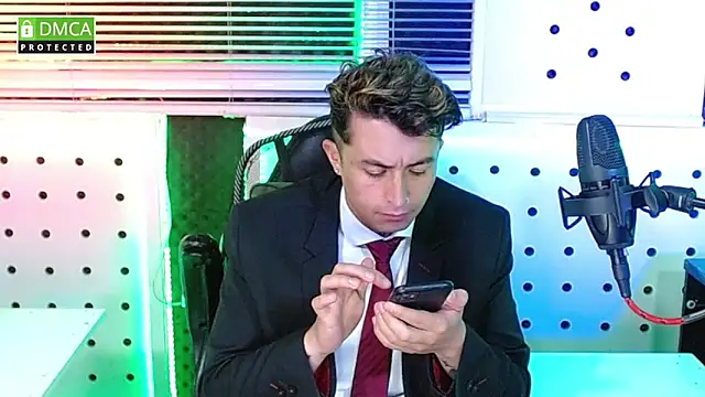 Darko0717 online show from October 26, 2:56 pm