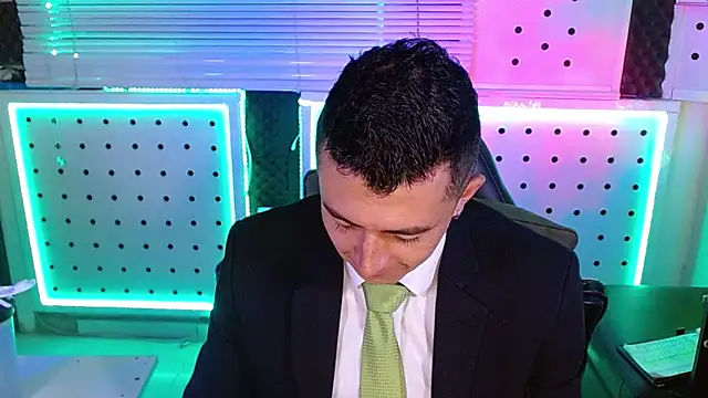 Darko0717 online show from February 11, 11:37 am