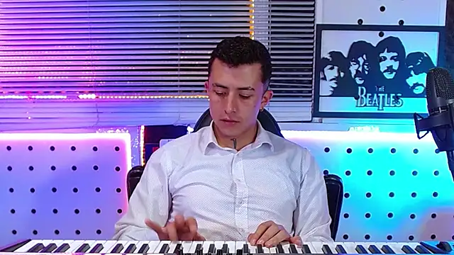 Darko0717 online show from August 2, 1:09 pm