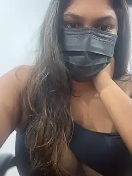 Snapshot of Black_Beauty997 chatting on February 8, 4:36 pm Black Beauty997 online show from February 8, 4:36 pm