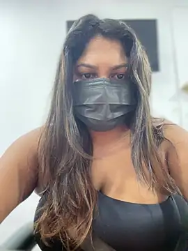 Snapshot of Black_Beauty997 chatting on February 20, 1:57 am Black Beauty997 online show from February 20, 1:57 am