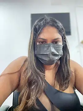 Snapshot of Black_Beauty997 chatting on February 21, 6:15 pm Black Beauty997 online show from February 21, 6:15 pm