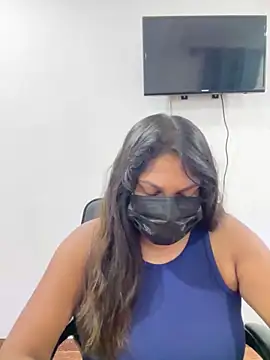 Snapshot of Black_Beauty997 chatting on September 15, 4:07 pm Black Beauty997 online show from September 15, 4:07 pm