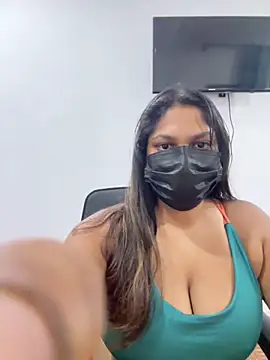 Snapshot of Black_Beauty997 chatting on October 19, 9:15 pm Black Beauty997 online show from October 19, 9:15 pm