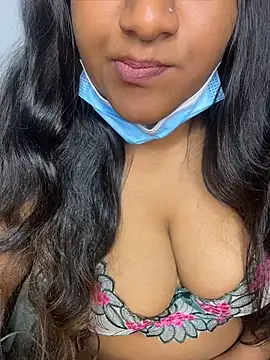 Snapshot of Black_Beauty997 chatting on July 22, 2:47 am Black Beauty997 online show from July 22, 2:47 am