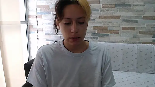 MommyMiaWs online show from September 25, 1:04 pm