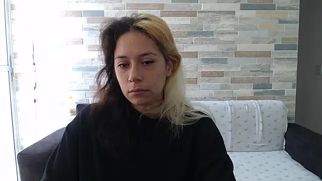 MommyMiaWs online show from September 29, 2:11 pm