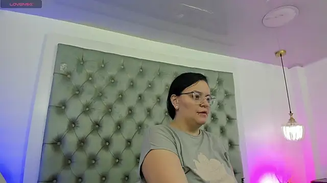 anette cooper online show from July 20, 3:32 am