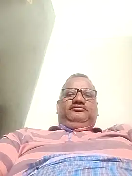 StarPacifist6 online show from March 6, 4:17 pm