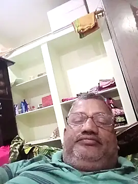 StarPacifist6 online show from December 18, 2:12 pm