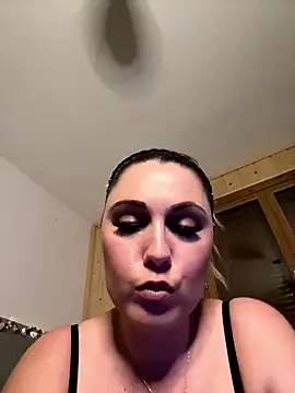 Leanymphoo online show from February 24, 9:31 pm