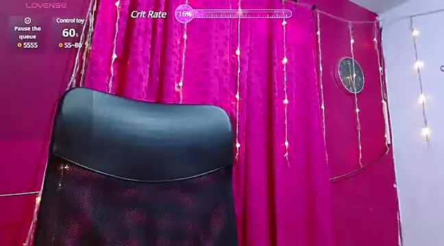 monica little23 online show from December 14, 12:12 pm