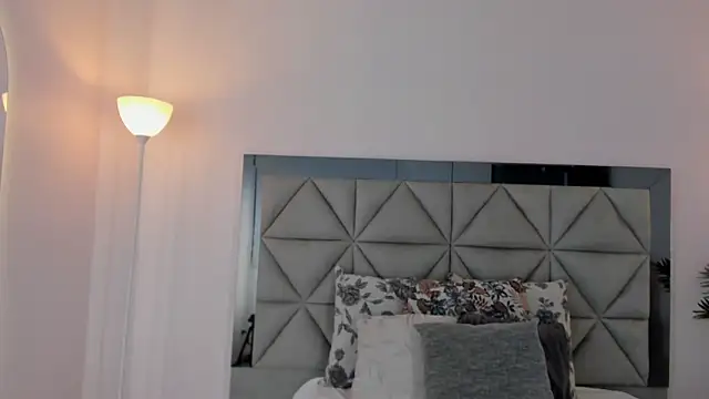 kylie reyes online show from November 10, 8:41 pm