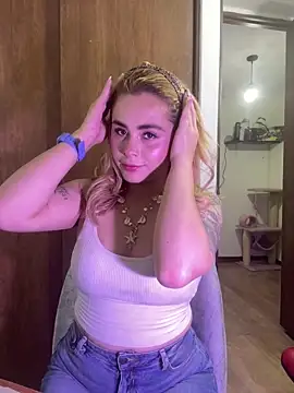 pamelao online show from April 16, 11:29 pm