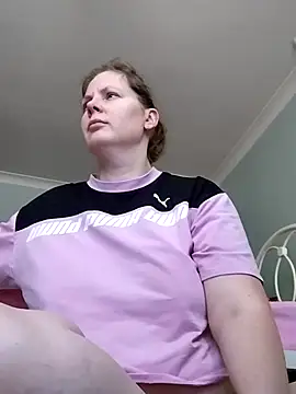 xxSexyBushLinnxx online show from January 7, 10:43 am