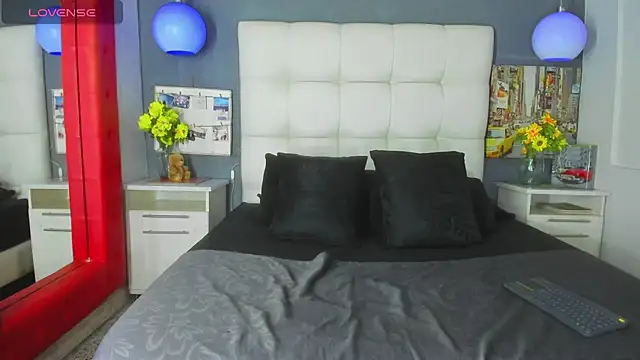 cinthya walker1 online show from March 5, 1:07 pm