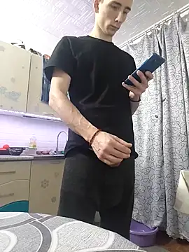 Snapshot of Loki_2597 chatting on January 6, 3:29 pm Loki 2597 online show from January 6, 3:29 pm