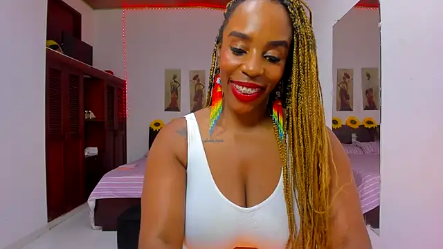 TAYLORR778 online show from February 28, 2:51 pm