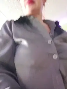 KiraXTender online show from November 23, 4:56 am