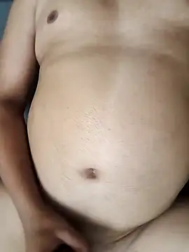 Snapshot of rajstrip12650 chatting on February 18, 6:15 pm rajstrip12650 online show from February 18, 6:15 pm