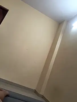 Snapshot of rajstrip12650 chatting on February 24, 7:39 am rajstrip12650 online show from February 24, 7:39 am