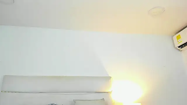 TaylorEvanss online show from April 22, 7:37 pm