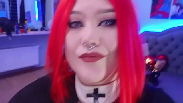 wickedxqueen online show from December 13, 5:38 am