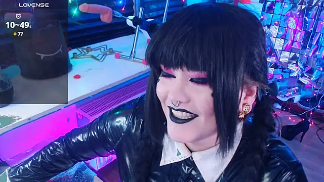 wickedxqueen online show from February 4, 4:48 am