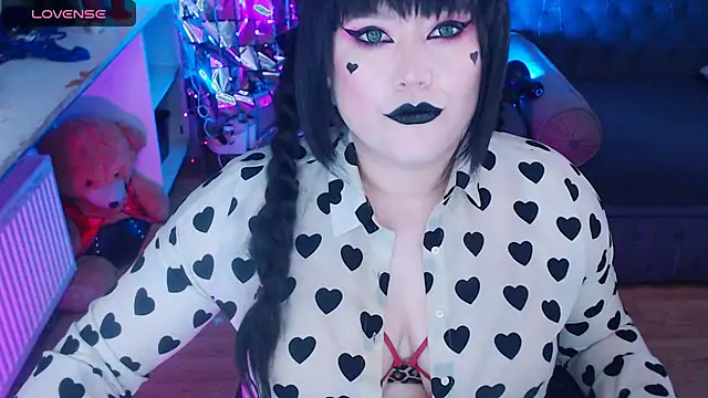 wickedxqueen online show from February 6, 4:31 am